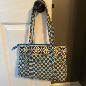 Vera Bradley Zipper Bag